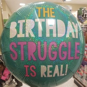 Happy 35th To Me🎂🎉🎈🎊🎈🎈🎂